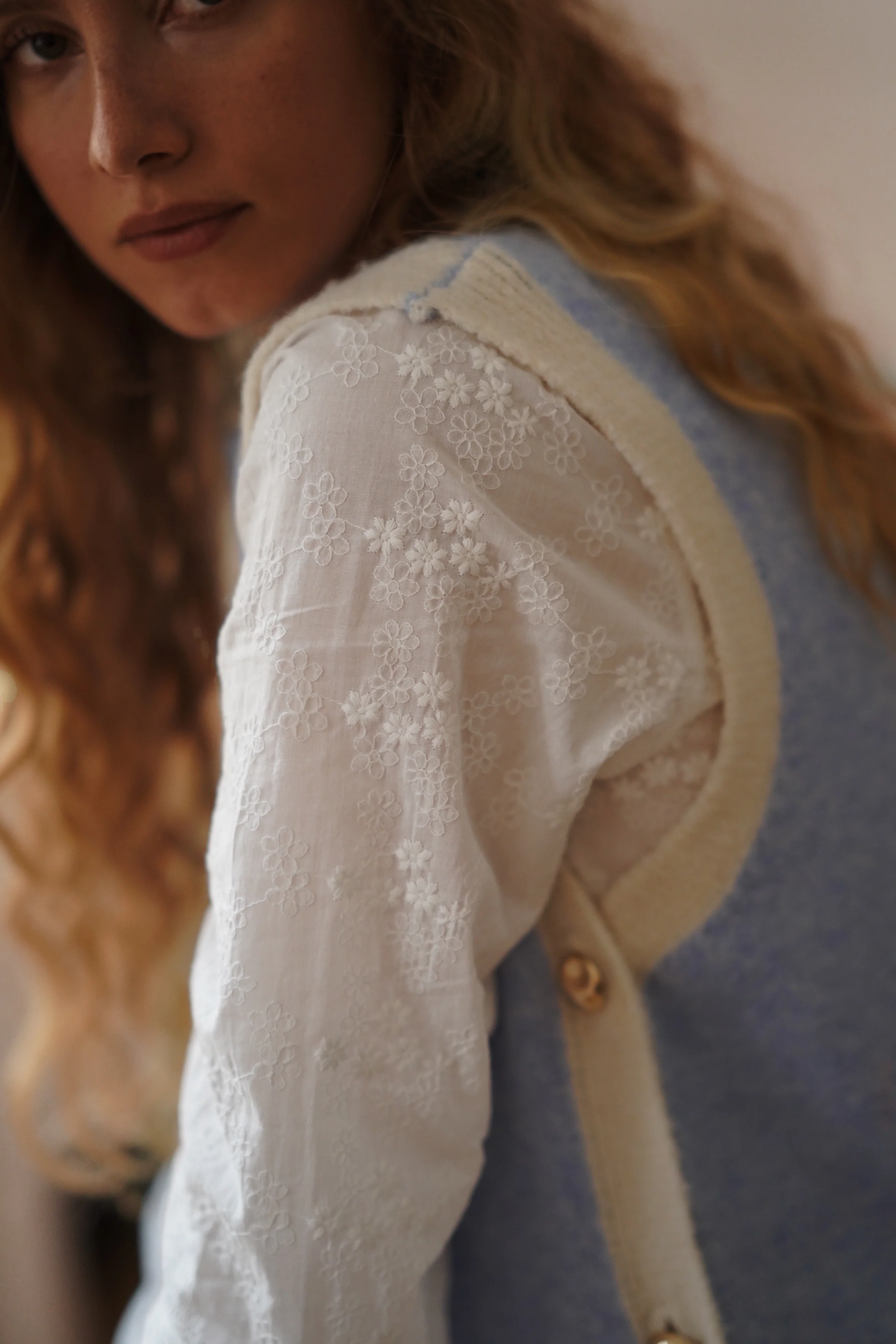 Pull Nila - Image 3