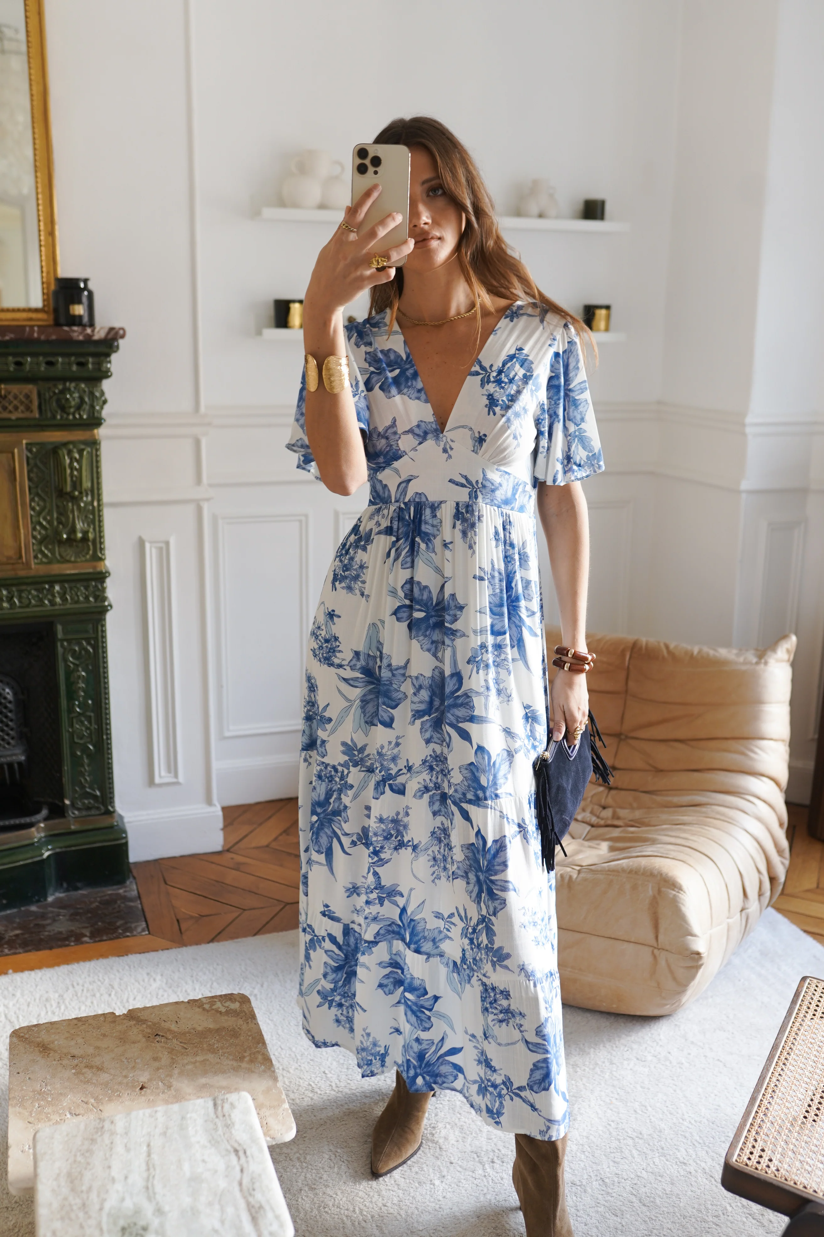 Robe Anong - Image 2