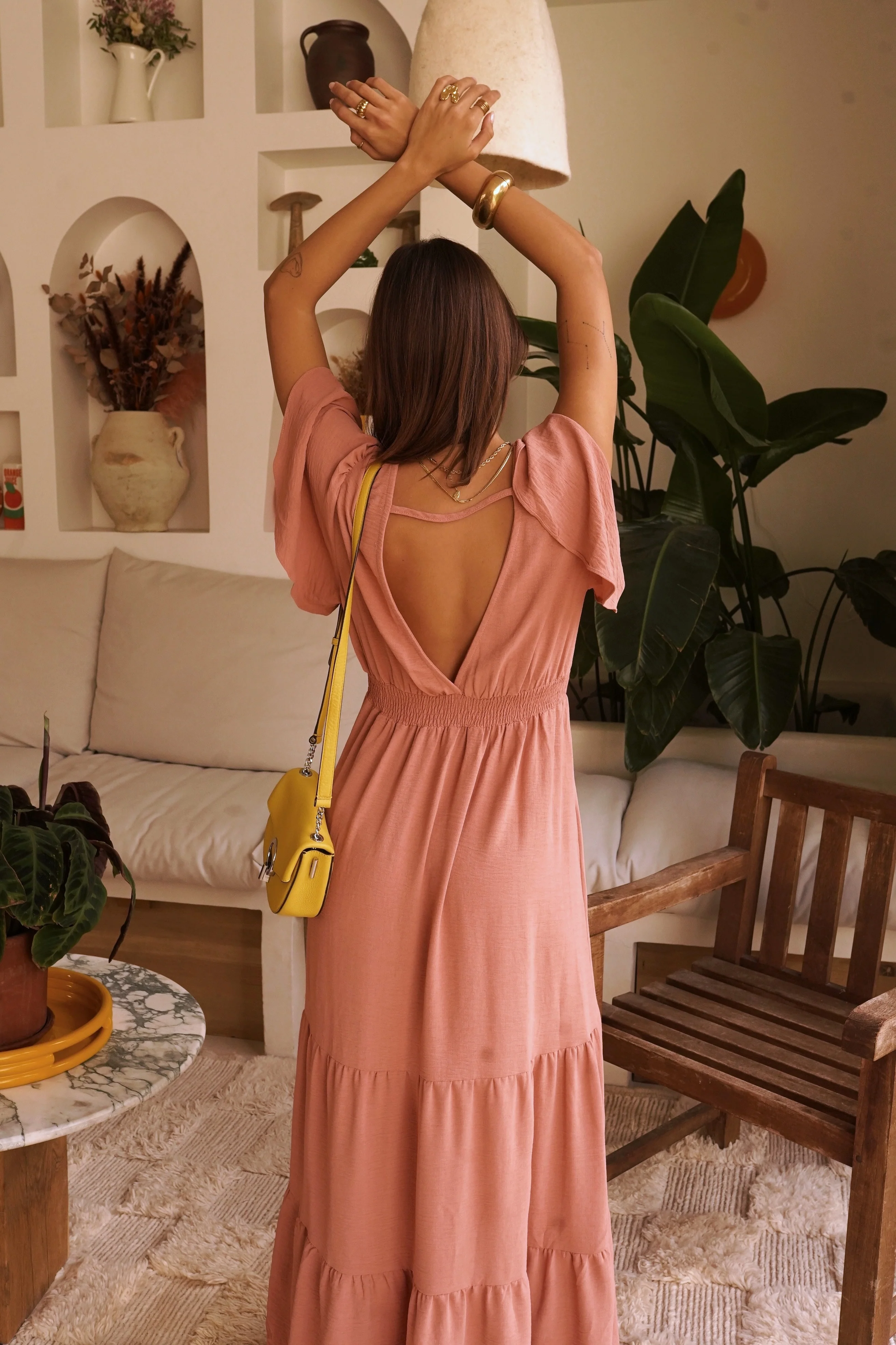 Robe Rose - Image 3
