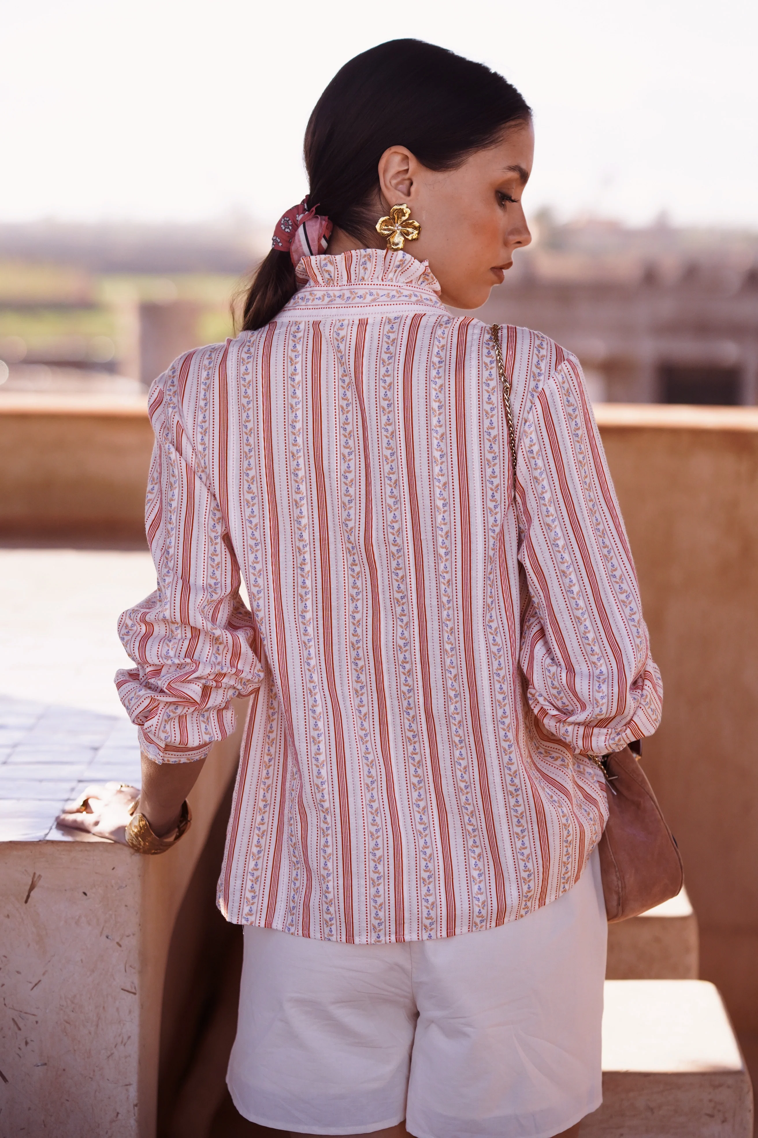 Short Najwa - Image 2