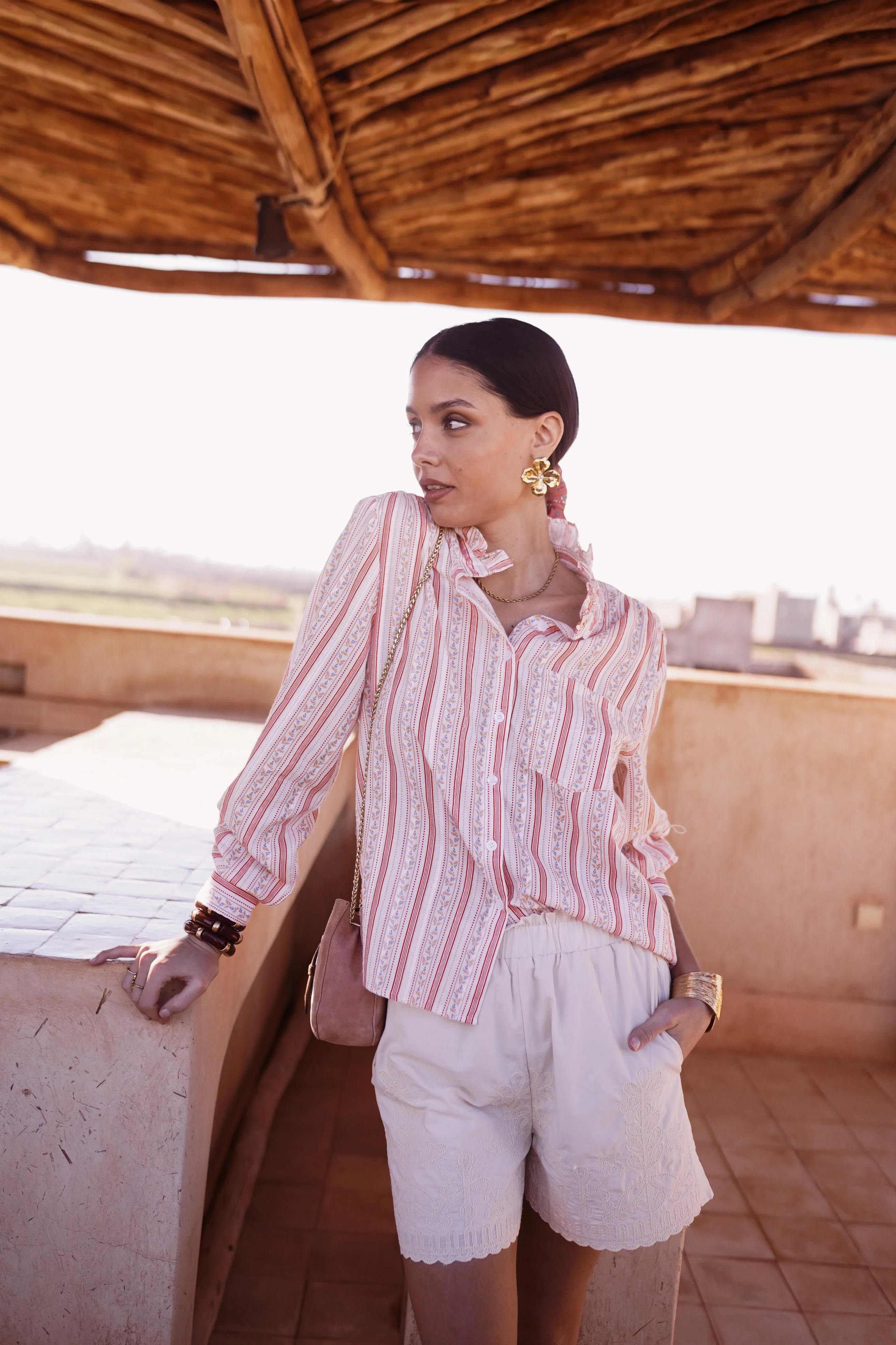 Short Najwa - Image 3